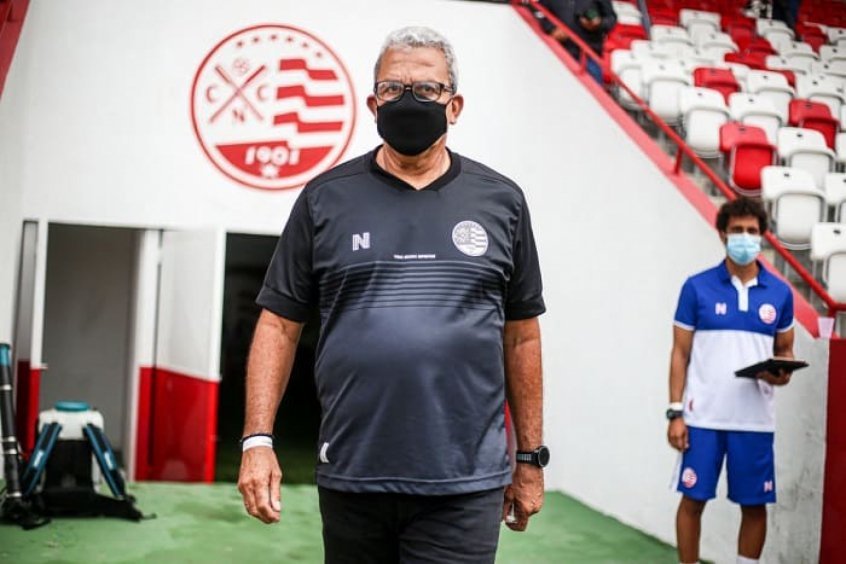 Náutico chega a seis jogos sem vencer na Série B Náutico chega a seis jogos sem vencer na Série B