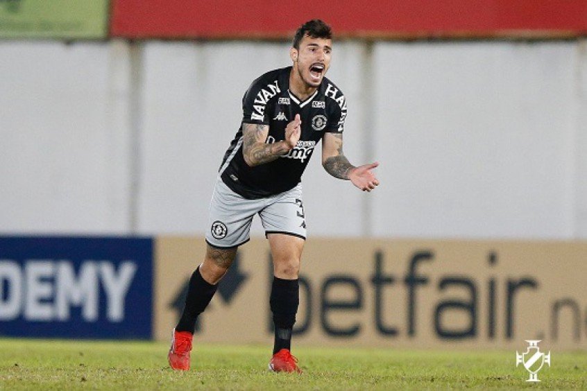 A arrancada começou? Vasco supera jogador a menos e polêmicas do VAR para vencer o Brusque fora de casa A arrancada começou? Vasco supera jogador a menos e polêmicas do VAR para vencer o Brusque fora de casa