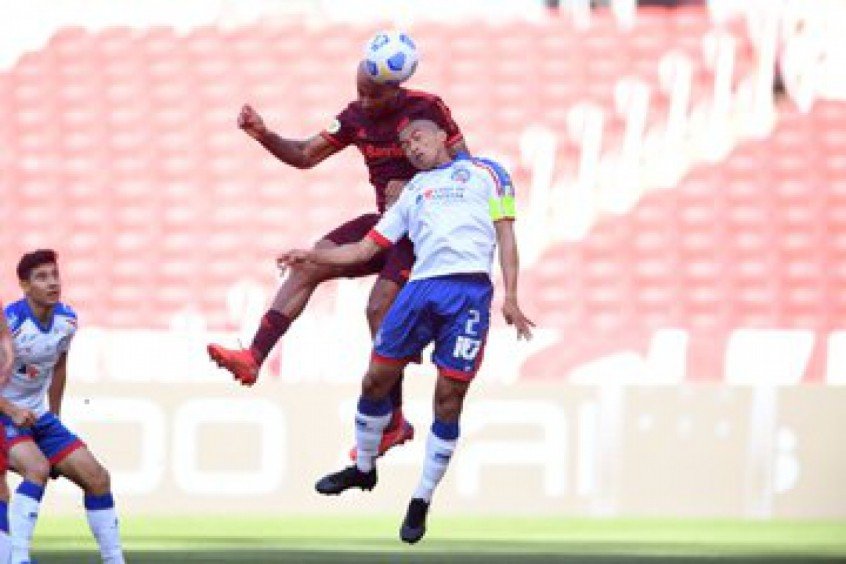 Yuri Alberto e Dourado brilham, Inter vence e se mantém encostado no G6 Yuri Alberto e Dourado brilham, Inter vence e se mantém encostado no G6