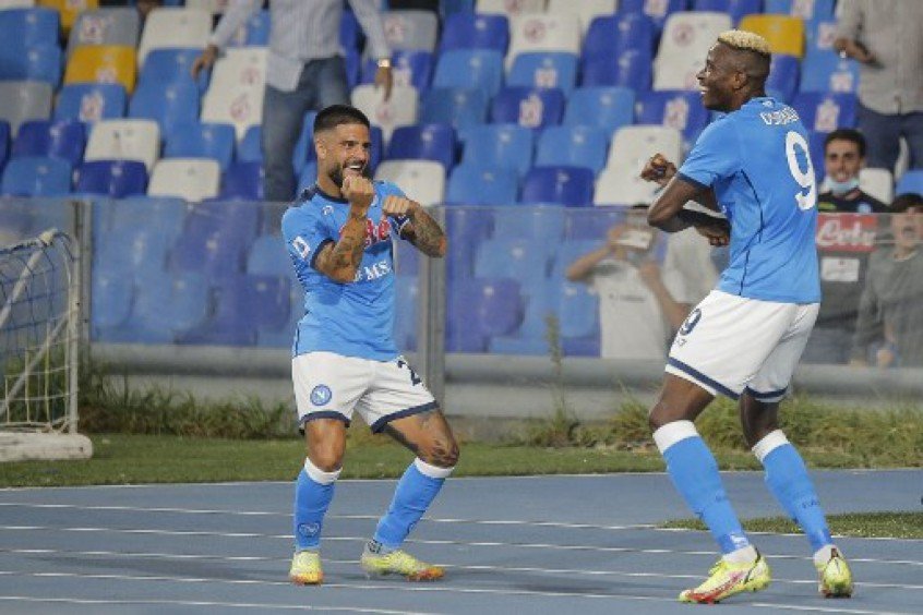 Napoli vence o Cagliari, mantém invencibilidade e segue na liderança do Campeonato Italiano Napoli vence o Cagliari, mantém invencibilidade e segue na liderança do Campeonato Italiano