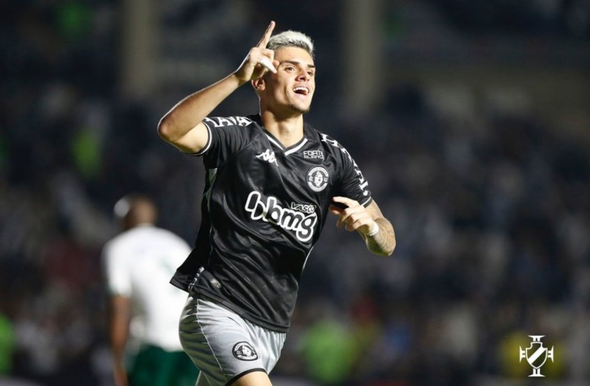 Após vitória, Gabriel Pec festeja gol com passe de seu ídolo Nene e destaca: ‘O Vasco vai subir’ Após vitória, Gabriel Pec festeja gol com passe de seu ídolo Nene e destaca: ‘O Vasco vai subir’