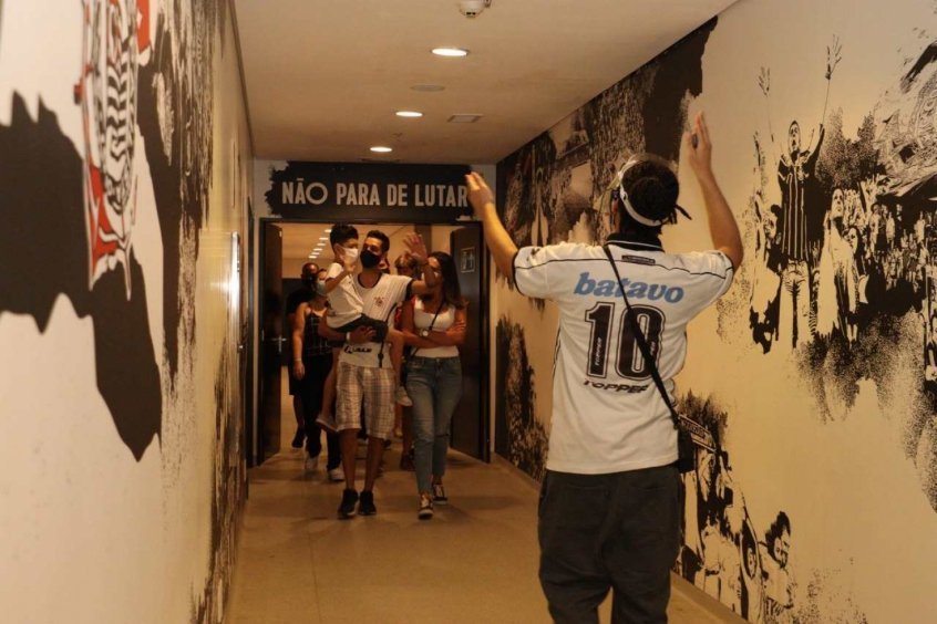 Tour no estádio do Corinthians ganha selo de excelência turística Tour no estádio do Corinthians ganha selo de excelência turística