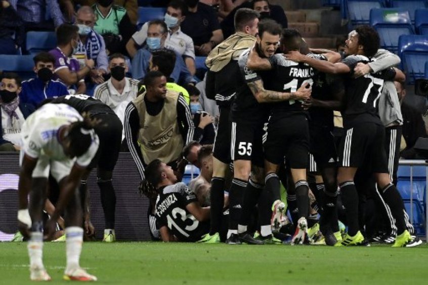 Sheriff marca aos 44 do segundo tempo e vence o Real Madrid no Santiago Bernabeu Sheriff marca aos 44 do segundo tempo e vence o Real Madrid no Santiago Bernabeu