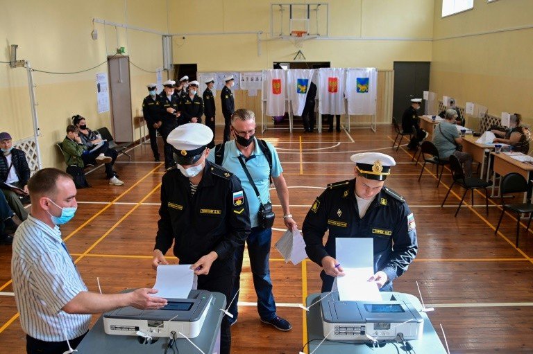App de voto da oposição ‘censurado’ no primeiro dia das eleições na Rússia App de voto da oposição ‘censurado’ no primeiro dia das eleições na Rússia
