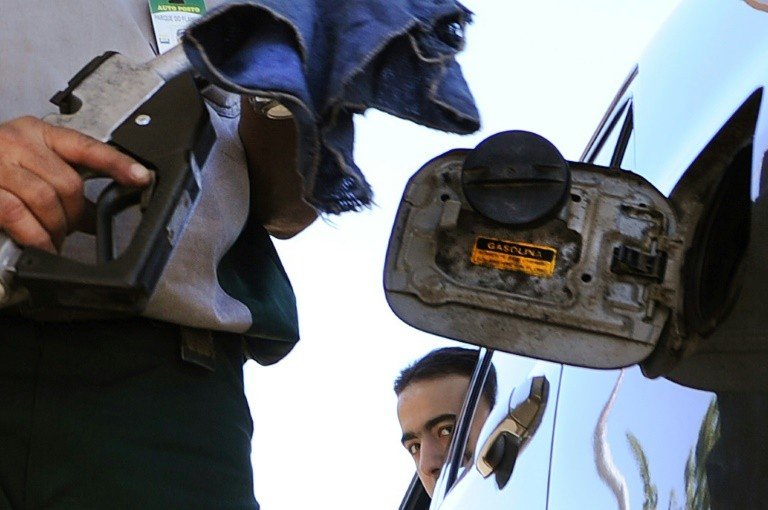 Petrobras aumenta preço do diesel apesar de reticências de Bolsonaro Petrobras aumenta preço do diesel apesar de reticências de Bolsonaro