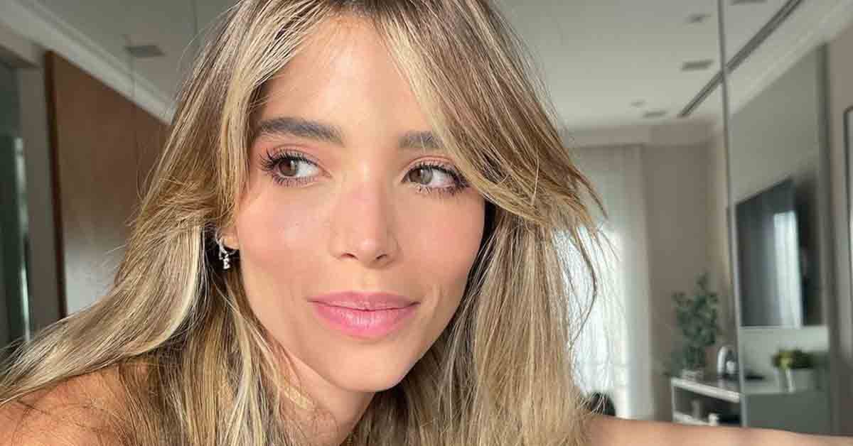 Após polêmica, Carol Dias diz que está estudando feminismo Após polêmica, Carol Dias diz que está estudando feminismo
