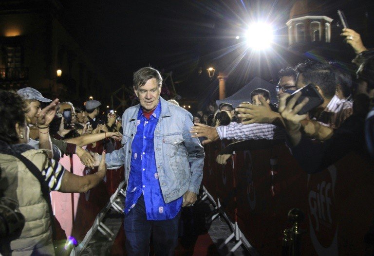 Cineasta Gus Van Sant estreia no teatro com musical sobre Andy Warhol Cineasta Gus Van Sant estreia no teatro com musical sobre Andy Warhol