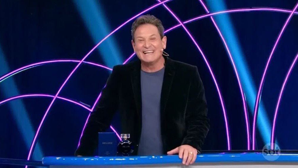 Crédito: Reprodução/SBT Crédito: Reprodução/SBT