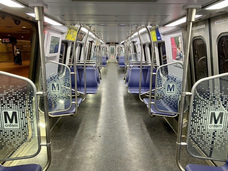 Metrô de Washington retira 60% dos trens de circulação por problema de segurança Metrô de Washington retira 60% dos trens de circulação por problema de segurança