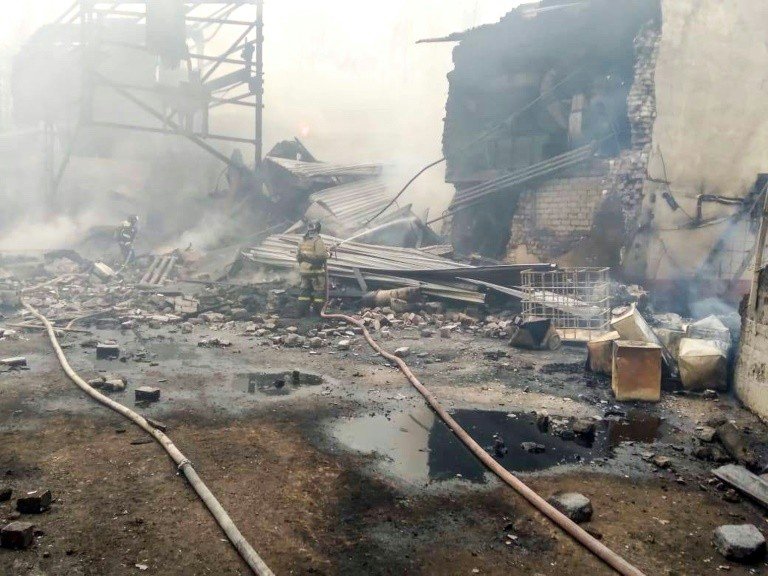 Incêndio em fábrica de explosivos deixa 15 mortos na Rússia Incêndio em fábrica de explosivos deixa 15 mortos na Rússia