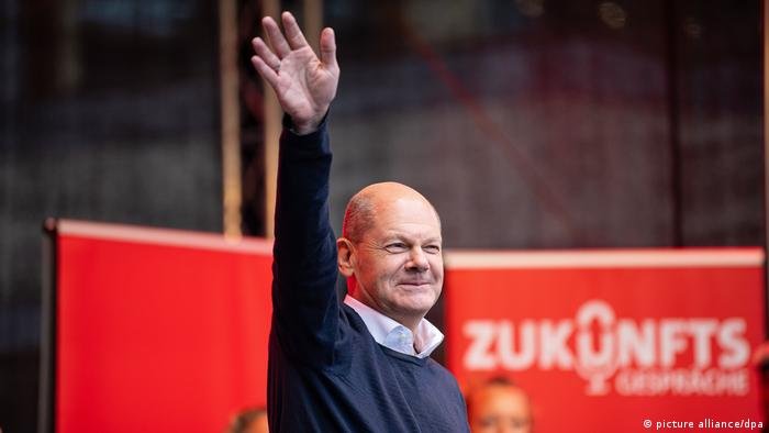 Scholz fica mais perto da sucessão de Merkel Scholz fica mais perto da sucessão de Merkel
