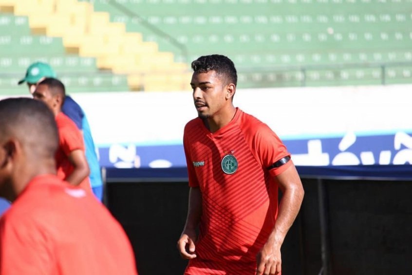 Matheus Bidu projeta desafio em casa na Série B Matheus Bidu projeta desafio em casa na Série B