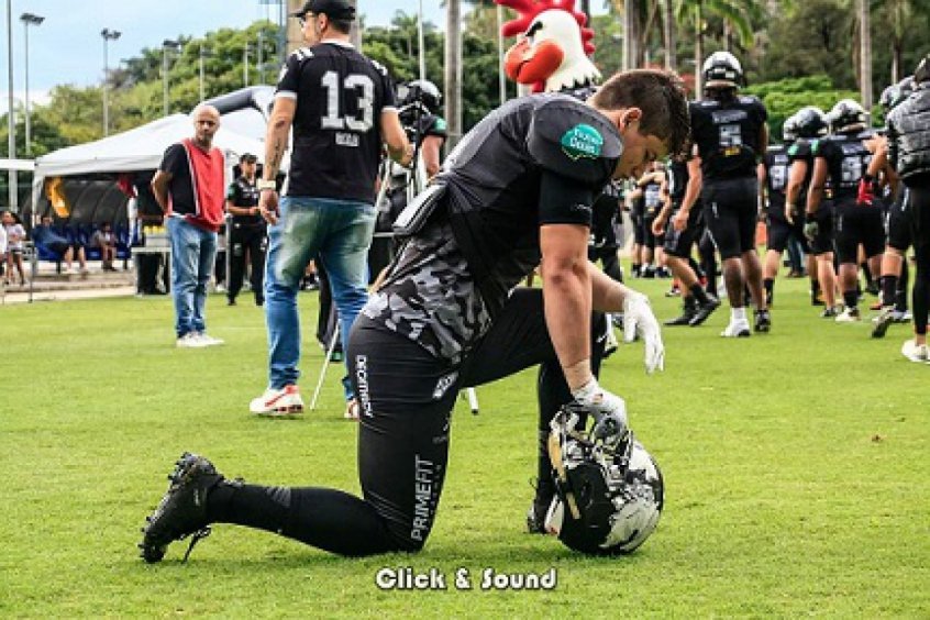 Três brasileiros estão no radar da NFL e isso deve ser comemorado por todos os fãs do esporte no país Três brasileiros estão no radar da NFL e isso deve ser comemorado por todos os fãs do esporte no país