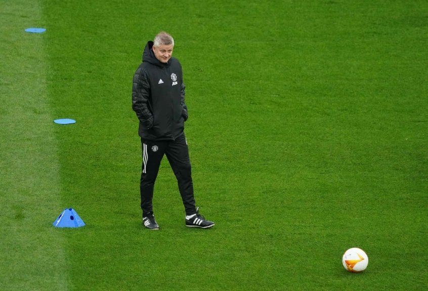 Manchester United estuda gastar mais dinheiro na janela de janeiro Manchester United estuda gastar mais dinheiro na janela de janeiro