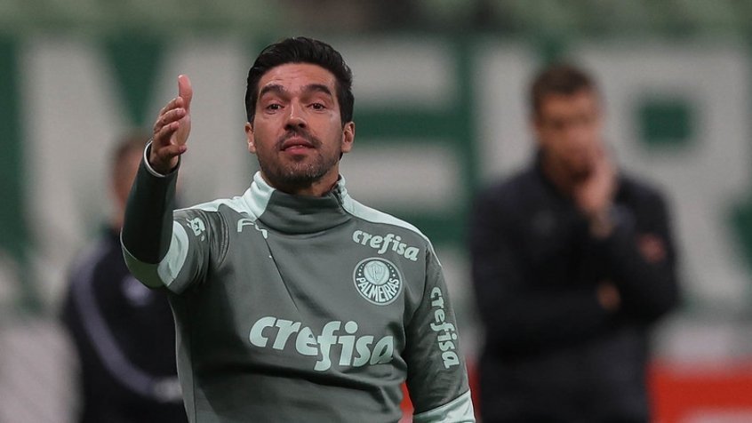 Abel elogia atuação do Palmeiras e agradece à torcida: ‘Foi determinante para ganharmos’ Abel elogia atuação do Palmeiras e agradece à torcida: ‘Foi determinante para ganharmos’