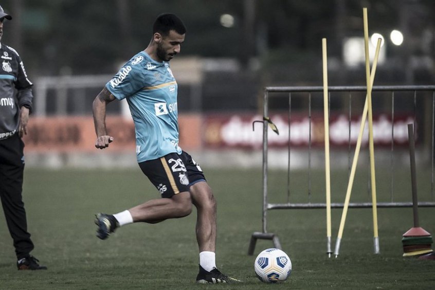Marinho, Zanocelo e Camacho não enfrentarão o Athletico Paranaense Marinho, Zanocelo e Camacho não enfrentarão o Athletico Paranaense