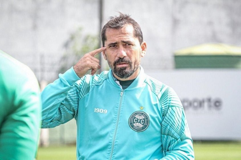 Gustavo Morínigo define jogo contra o Operário-PR como ‘final’ para o Coritiba Gustavo Morínigo define jogo contra o Operário-PR como ‘final’ para o Coritiba