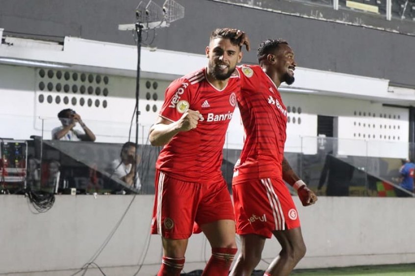 Diante do Corinthians, Internacional quer se consolidar no G-6 Diante do Corinthians, Internacional quer se consolidar no G-6
