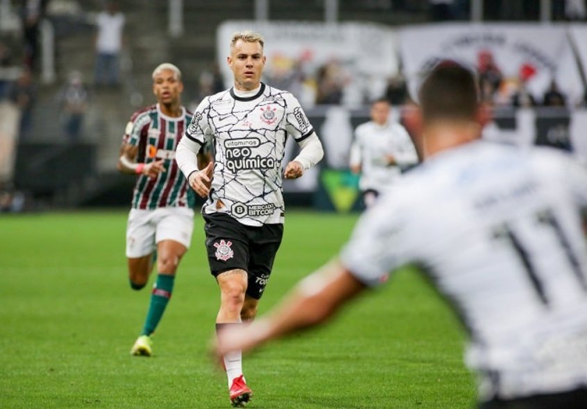 Contra o Flu, Corinthians teve ataque mais eficiente e com menor pontaria desta ‘era’ com reforços; entenda Contra o Flu, Corinthians teve ataque mais eficiente e com menor pontaria desta ‘era’ com reforços; entenda
