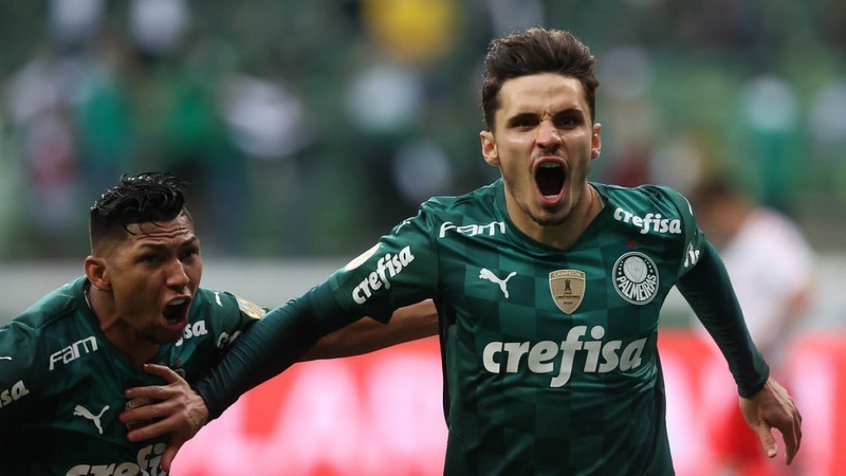 De olho em Raphael Veiga, clube norte-americano prepara oferta ao Palmeiras De olho em Raphael Veiga, clube norte-americano prepara oferta ao Palmeiras