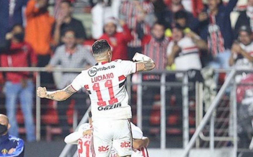Luciano comemora vitória do São Paulo e revela frustração: ‘Não estávamos sabendo fazer o gol’ Luciano comemora vitória do São Paulo e revela frustração: ‘Não estávamos sabendo fazer o gol’