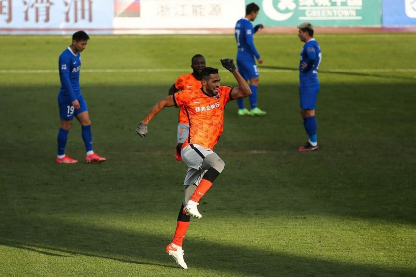No retorno do futebol chinês, Alan Kardec marca e Shenzhen avança às quartas de final da Copa da China No retorno do futebol chinês, Alan Kardec marca e Shenzhen avança às quartas de final da Copa da China