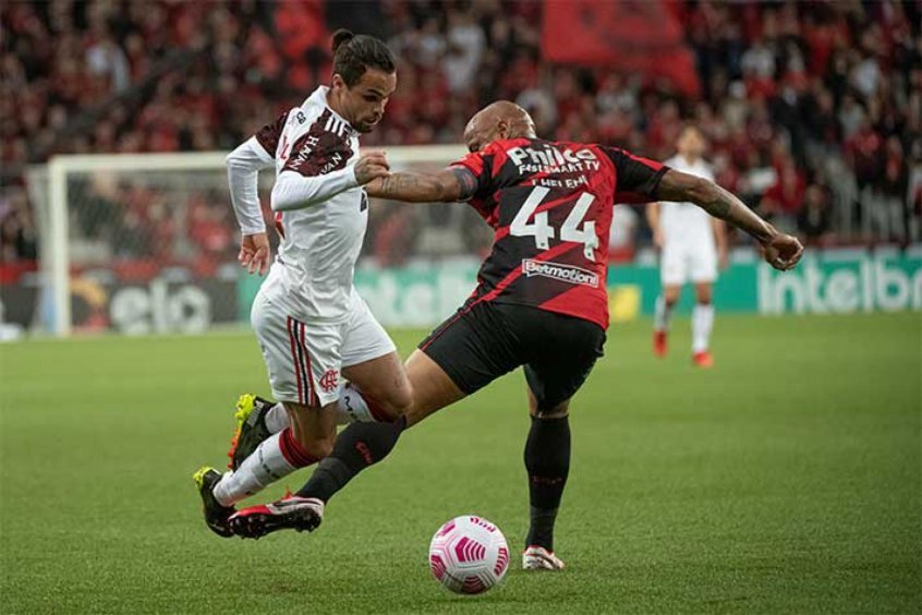 Torcedores celebram empate do Flamengo e criticam: ‘Atuação vergonhosa mas ótimo resultado’ Torcedores celebram empate do Flamengo e criticam: ‘Atuação vergonhosa mas ótimo resultado’