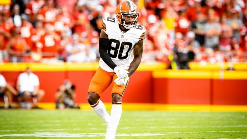 Cleveland Browns ativa Jarvis Landry para duelo contra o Denver Broncos Cleveland Browns ativa Jarvis Landry para duelo contra o Denver Broncos