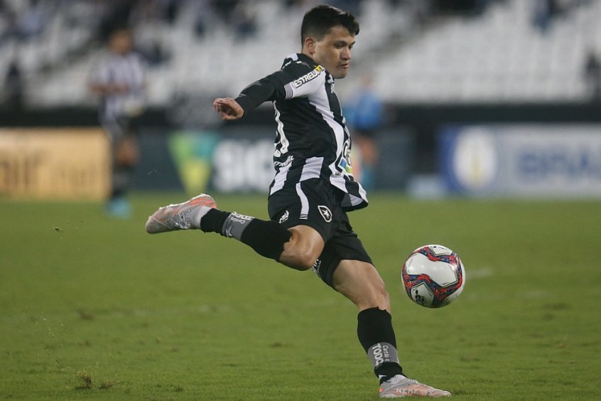 Mais uma opção: após três meses, Ronald volta a jogar pelo Botadogo Mais uma opção: após três meses, Ronald volta a jogar pelo Botadogo