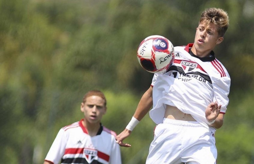 Sub-15 e Sub-17 do São Paulo se classificam em primeiro lugar de seus grupos no Campeonato Paulista Sub-15 e Sub-17 do São Paulo se classificam em primeiro lugar de seus grupos no Campeonato Paulista