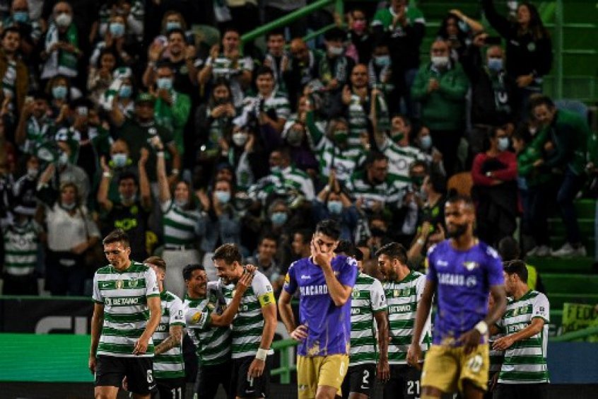 Sporting vence o Moreirense pela Primeira Liga, mas não assume liderança Sporting vence o Moreirense pela Primeira Liga, mas não assume liderança