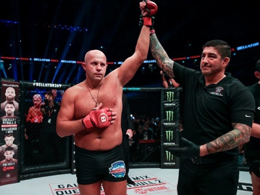 Com belo nocaute, Fedor Emelianenko brilha no Bellator 269 e conquista 40ª vitória da carreira Com belo nocaute, Fedor Emelianenko brilha no Bellator 269 e conquista 40ª vitória da carreira