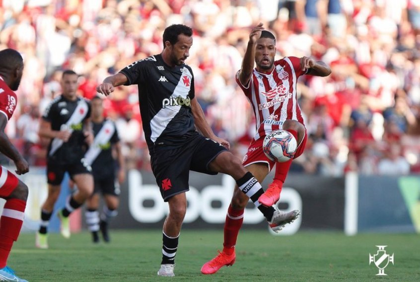 Vasco terá desfalque importante e dois retornos contra o CSA, pela 32ª rodada da Série B do Brasileirão Vasco terá desfalque importante e dois retornos contra o CSA, pela 32ª rodada da Série B do Brasileirão