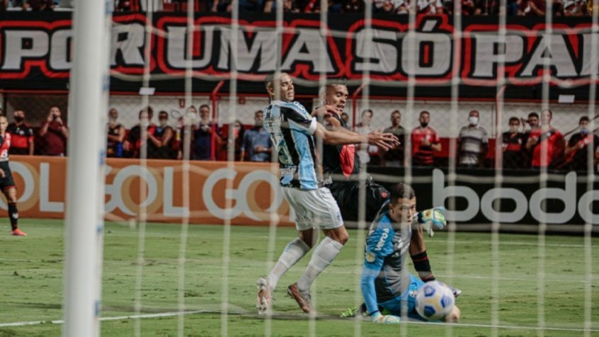 Em penúltimo no Brasileiro, Mancini crava: ‘Vamos permanecer na Série A’ Em penúltimo no Brasileiro, Mancini crava: ‘Vamos permanecer na Série A’