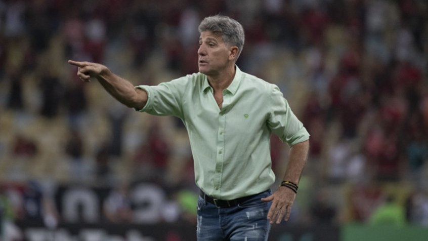 Flamengo: após queda na Copa do Brasil, Renato entrega cargo, mas diretoria banca treinador Flamengo: após queda na Copa do Brasil, Renato entrega cargo, mas diretoria banca treinador