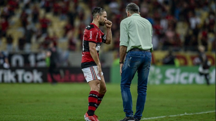 Flamengo declina com um pressionado Renato Gaúcho e vive a pior sequência em quase um ano Flamengo declina com um pressionado Renato Gaúcho e vive a pior sequência em quase um ano
