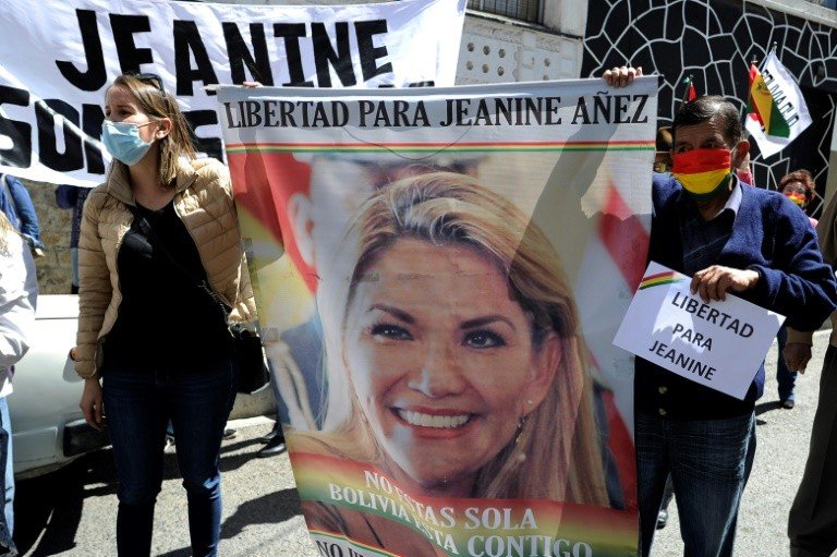 Ex-presidente boliviana presa destaca papel de mulheres afegãs e opositor russo Ex-presidente boliviana presa destaca papel de mulheres afegãs e opositor russo