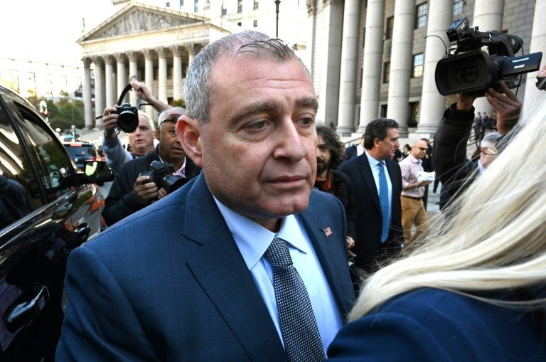 Tribunal declara ex-sócio de advogado de Trump culpado por financiamento ilegal de campanha Tribunal declara ex-sócio de advogado de Trump culpado por financiamento ilegal de campanha