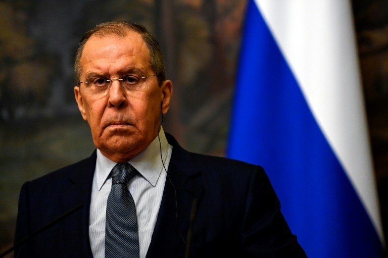 Rússia corta vínculos com a Otan após acusação de espionagem Rússia corta vínculos com a Otan após acusação de espionagem