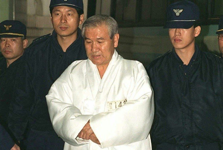 Ex-presidente da Coreia do Sul Roh Tae-woo morre, aos 88 anos Ex-presidente da Coreia do Sul Roh Tae-woo morre, aos 88 anos
