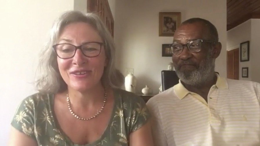 Quarenta anos depois de ser separado por racismo, casal resolve se casar Quarenta anos depois de ser separado por racismo, casal resolve se casar
