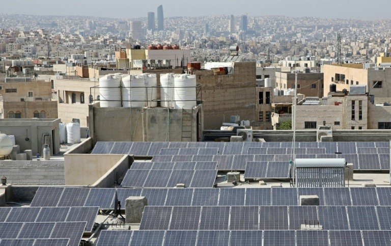 Israel e Jordânia fecham acordo para trocar energia solar por água dessalinizada Israel e Jordânia fecham acordo para trocar energia solar por água dessalinizada