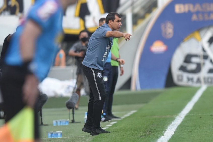 Carille elogia partida do Santos: “Tinha que ser o vencedor” Carille elogia partida do Santos: “Tinha que ser o vencedor”