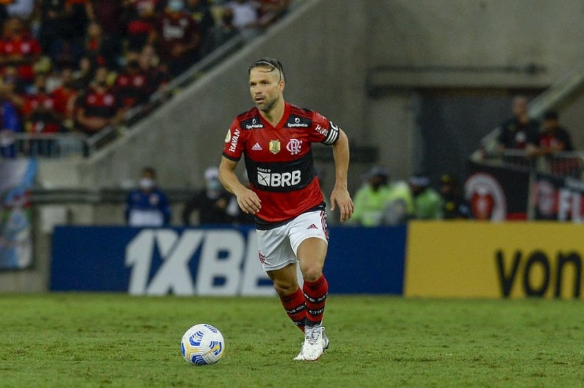 Diego não coloca vice do Flamengo na Libertadores na conta de Andreas: ‘A vitória é nossa, a derrota também’