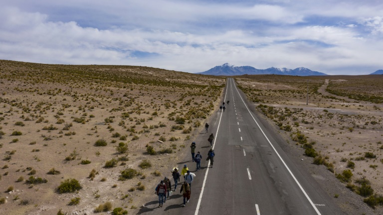 Chile suspende a abertura de fronteiras terrestres devido à variante ômicron