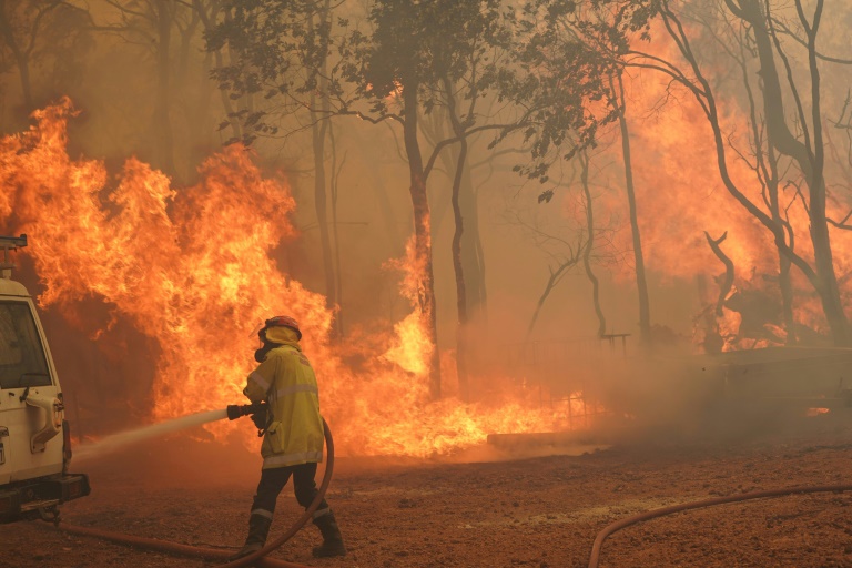 Clima foi ‘fator decisivo’ em incêndios na Austrália nos últimos anos, diz estudo