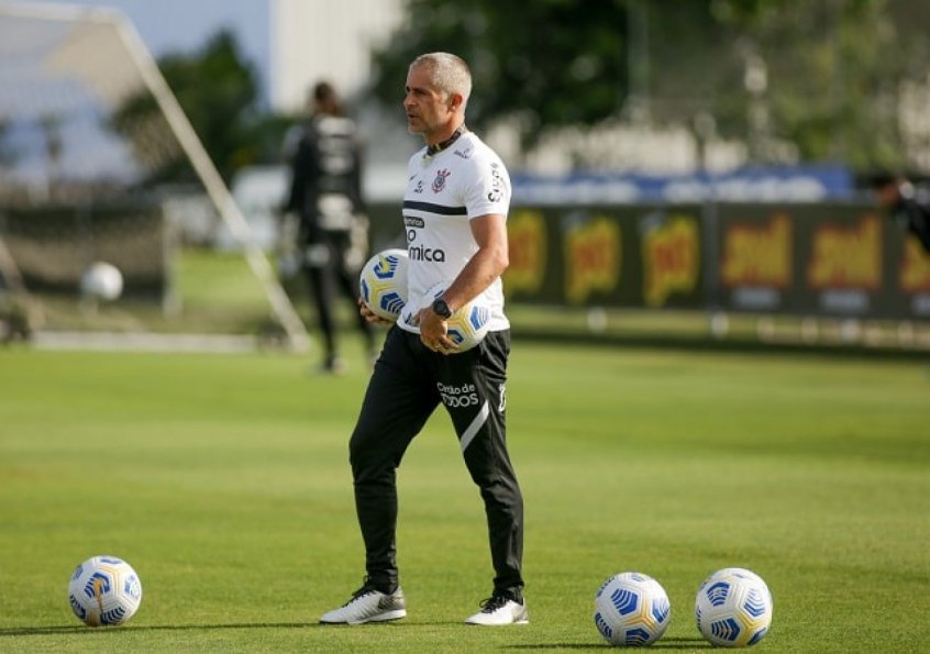 Corinthians realiza primeiro treino tático de olho no Grêmio