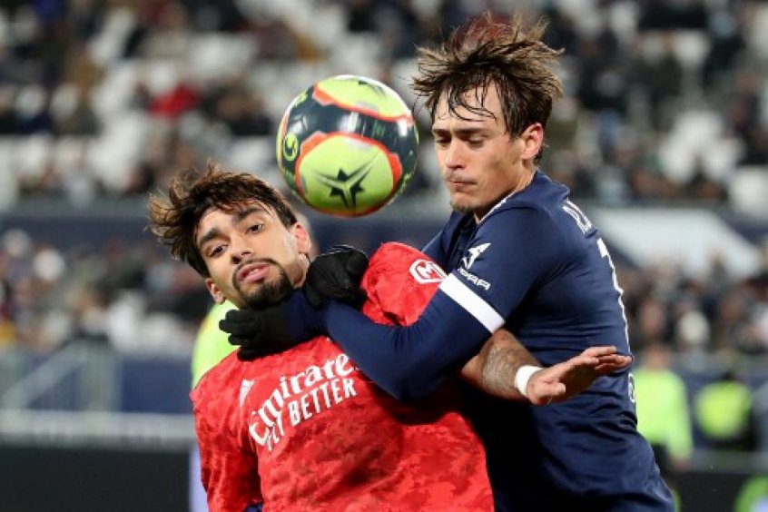 Lyon empata com o Bordeaux e segue em má fase no Campeonato Francês
