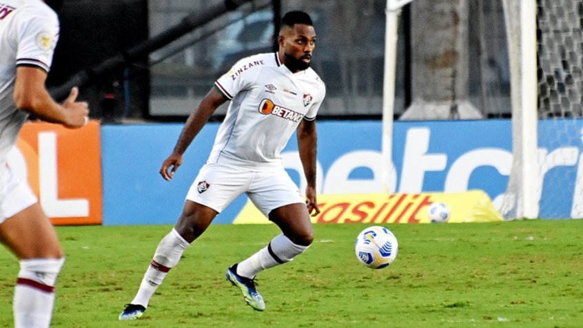 Luccas Claro reconhece falhas individuais e lamenta derrota do Fluminense: ‘Prejudicaram muito’ Luccas Claro reconhece falhas individuais e lamenta derrota do Fluminense: ‘Prejudicaram muito’