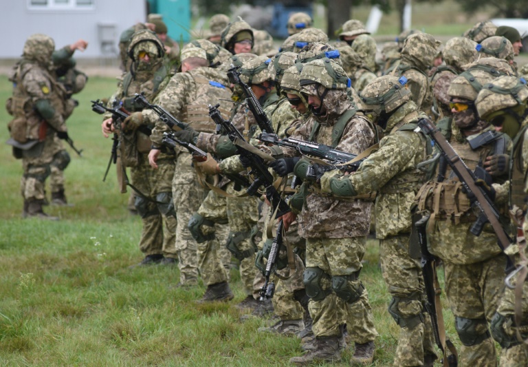 EUA está disposto a aumentar tropas no leste europeu se Rússia atacar Ucrânia